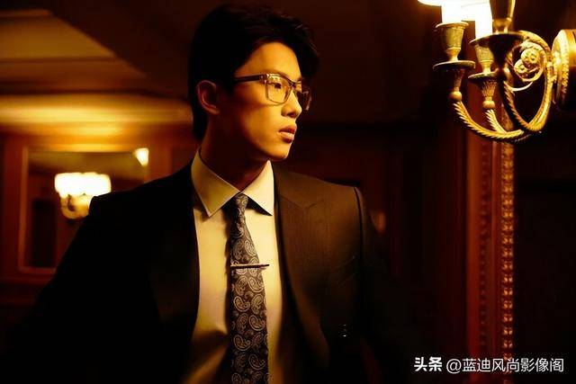 汪顺 × BOSS 米兰秀场|泳坛锋芒,正装新章
