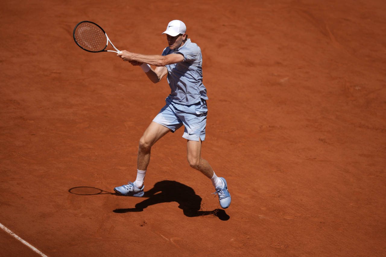 辛纳谈法网失利：体能崩溃但从未考虑退赛，不后悔红土大师赛全勤